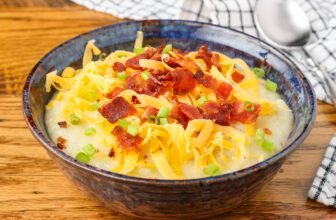 Creamy Cauliflower Potato Soup R...