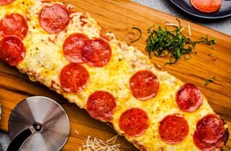 Garlic French Bread Pizza – T...