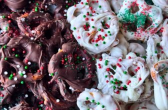 CHRISTMAS PRETZELS – The Sout...
