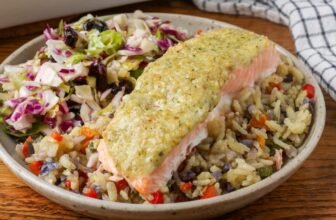 Pesto Salmon – Barefeet withi...