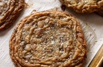 Large Crinkled Chocolate Chip Cooki...